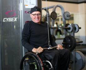 member at triceps station